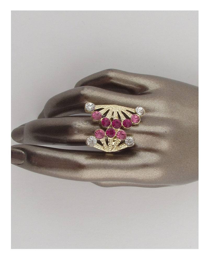 Adjustable rhinestone fan ring
