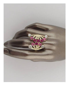 Adjustable rhinestone fan ring