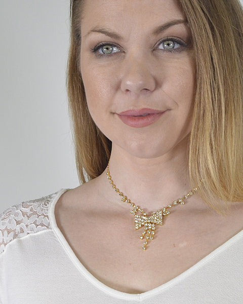 Rhinestone Embellished Bow Shaped Pendant Necklace