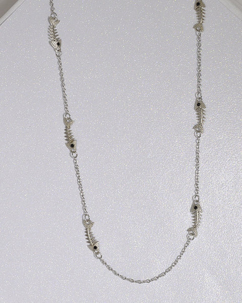 Rolo Chain Necklace with Fish Metal Trims