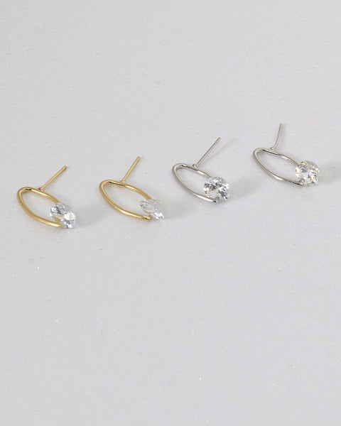 Ring Design Crystal Embellished Stud Earrings