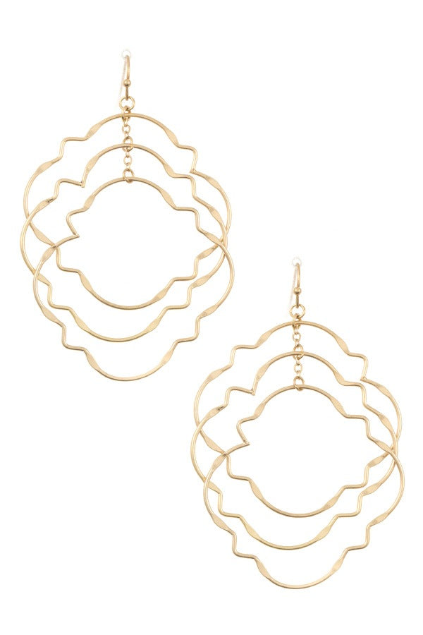 Ladies fashion multi link quatrefoil dangle earring