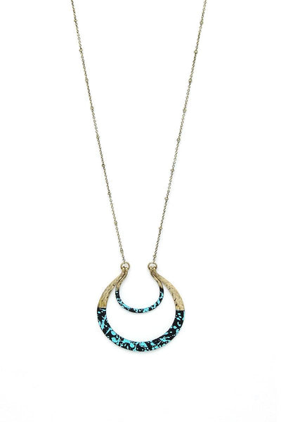 Movable horse shoe long necklace