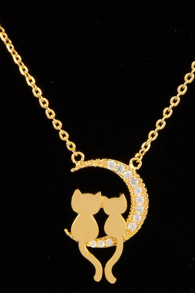 Love cat sit on moon pendant necklace