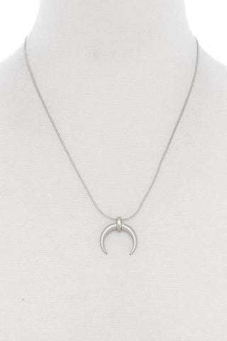 Double Metal Horn Short Necklace