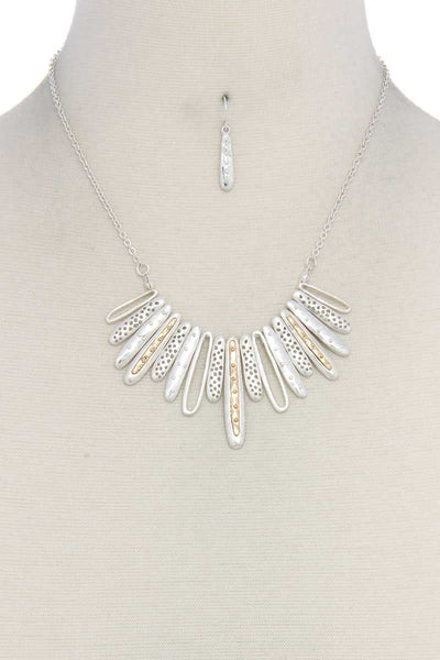 Long Oval Shape Metal Necklace