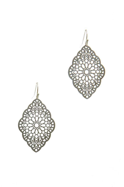 Stylish Filigree Chic Drop Earring