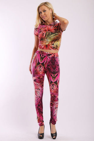 Leaf Print And Striped Side Contrast 2 Pieces Set Includes A Hooded Cropped Top With Short Sleeves And A High Waist Full Leggings