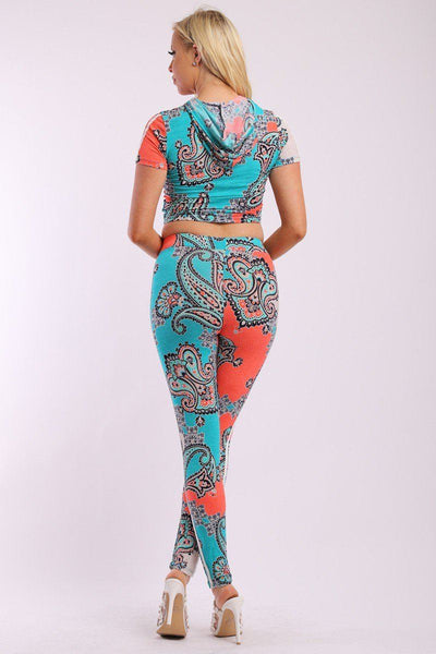Floral Print And Striped Side Contrast 2 Pieces Set Includes A Hooded Cropped Top With Short Sleeves And A High Waist Full Leggings