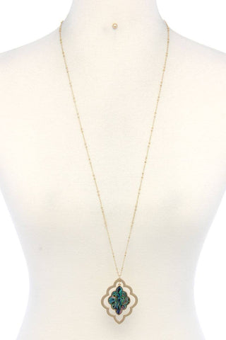 Double Moroccan Shape Pendant Necklace