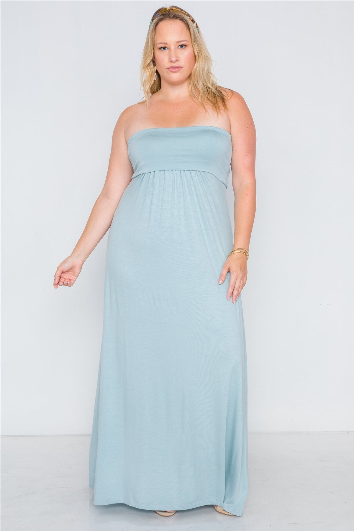 Plus Size Solid Strapless Maxi Tube Dress