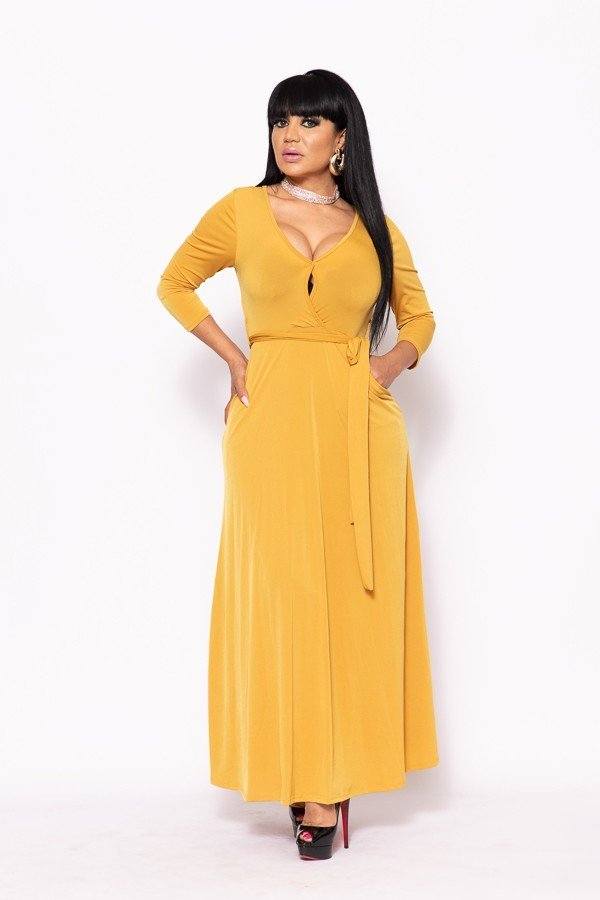 Elegant Maxi Dress With A Waist Tie