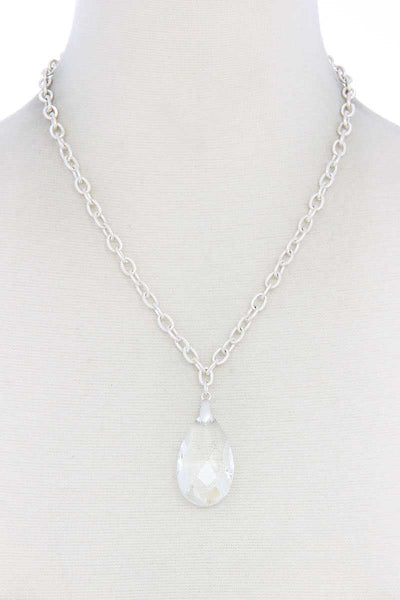 Teardrop Pendant Necklace