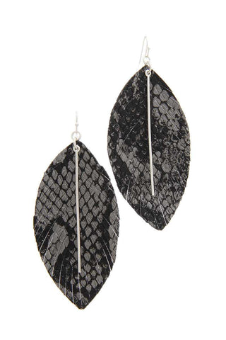 Snake Pattern Metal Bar Drop Earring