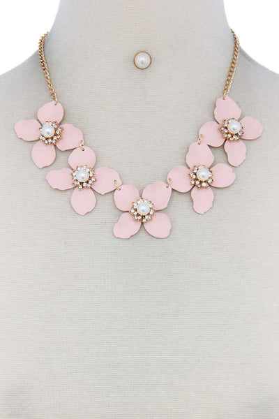 Flower Linked Bib Necklace