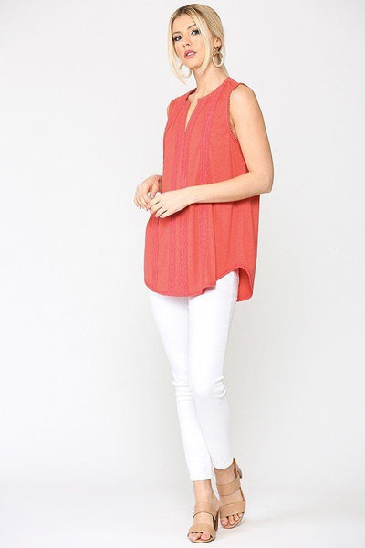 Sleeveless Lace Trim Tunic Top With Scoop Hem